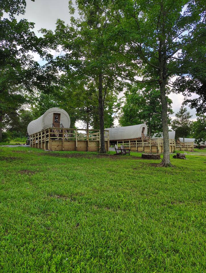Golf | Glamping on a Missouri Farm | River Access